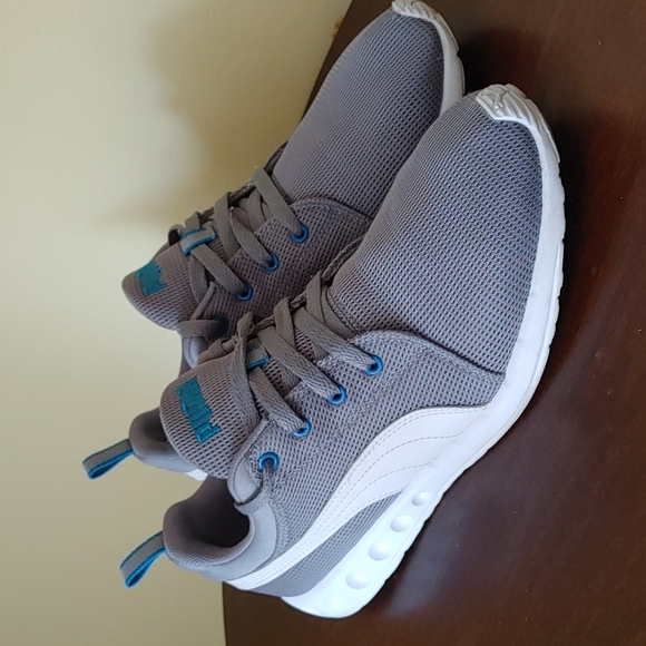 Puma Other - Puma Lightweight men's Sneakers Running shoes size 9, 42